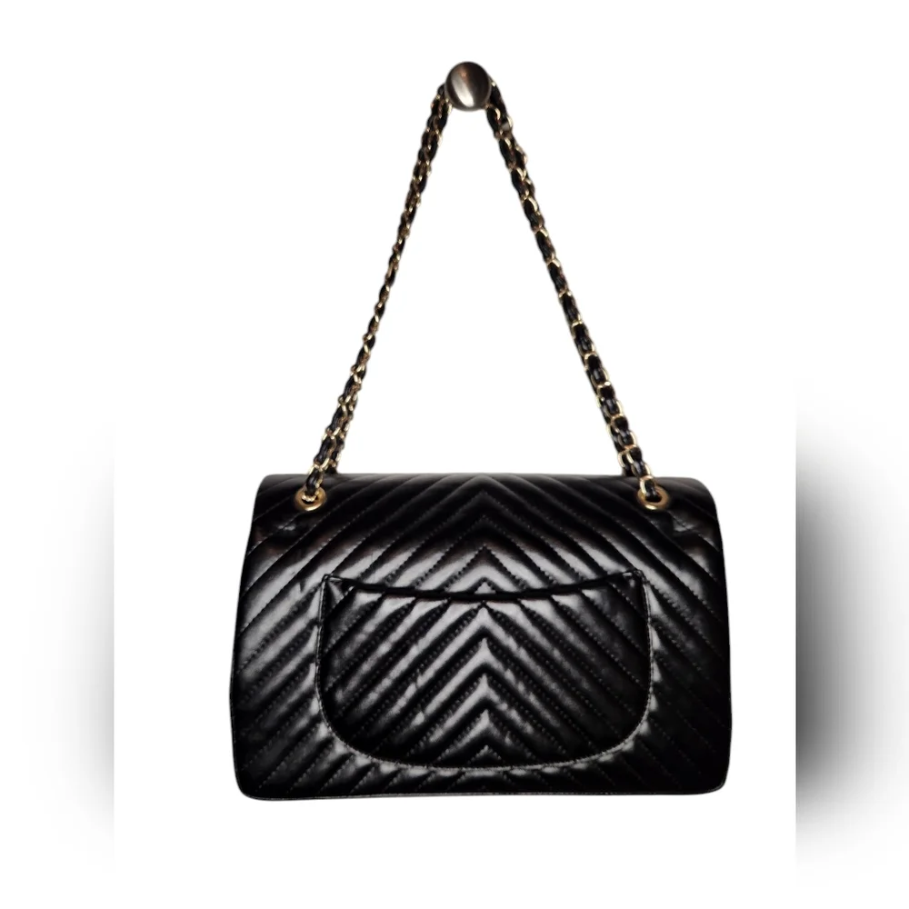 Chevron Black Quilted Shoulder Crossbody Gold Chain Bag - Picture 2 of 7